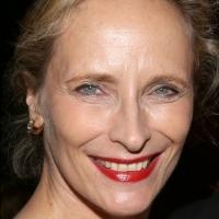 BWW Interview: Laila Robins Talks THE APPLE FAMILY PLAYS at the Public