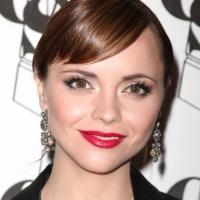 Christina Ricci Drops Out of NBC's GIRLFRIEND IN A COMA Video