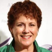 Alexander Gemignani, Judy Kaye & More Star in York Theatre Company's SIX WIVES…
