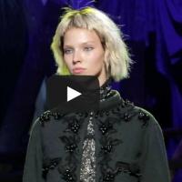 VIDEO: Marc Jacobs Spring/Summer 2014 ft Cara Delevingne | New York Fashion Week Video