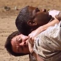 VIDEO: First Look - Denzel Washington, Mark Wahlberg in New TV Spots for 2 GUNS