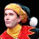 BWW Reviews: THE SANTALAND DIARIES is a Cleverly Comic Christmas Caper