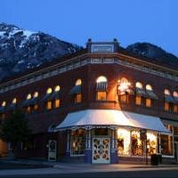 Colorade: Williams & Williams Announces Iconic Ouray Hotel to be Auctioned July 25th Video