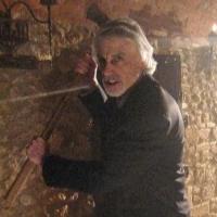 ACKERMAN & ASSOCIATES MEET DRACULA Reading Set for Pearl Studios Tonight