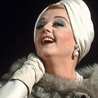 From MAME to BLITHE SPIRIT- Revisit Angela Lansbury's Tony Award-Winning Roles! Video