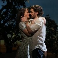 BWW Reviews:  Jason Robert Brown Goes Rapturously Romantic in THE BRIDGES OF MADISON COUNTY