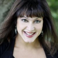 Gina Haver Stars in OVER THE HILL at MITF, Now thru 8/4 Video