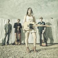 Angela Perley & The Howlin' Moon Come to Superfine, 5/25
