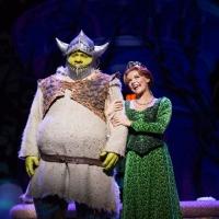 Photo Flash: First Look at Dean Chisnall, Faye Brookes and More in SHREK UK and…