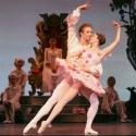 Houston Ballet's THE NUTCRACKER Sugar Plum Fairy Visits Patients at Texas Children's  Video