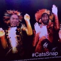 Photo Flash: Andrew Lloyd Webber and CATS Creative Team Pose for #CatsSnap!