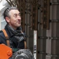 Photo Coverage:  Alan Cumming Helps Install MACBETH Marquee