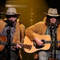 VIDEO: TWO NEILS: Jimmy Fallon Sings 'Old Man' Alongside the Real Neil Young on TONIGHT