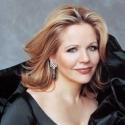 Opera Stars Renee Fleming and Susan Graham Join Voices for Magical Evening of Duets a Video