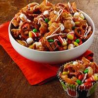 Recipes: Halloween Tricks and Treats for Family Entertaining - Spooky Snack Mix and P Video