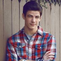 Official: GLEE Star Grant Gustin to Play 'The Flash' in The CW's ARROW; Gets Own Spin Video