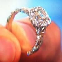 Neil Lane Dishes on Bachelorette's Ring Video