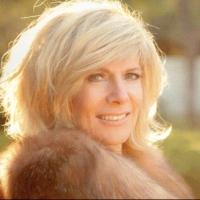 Debby Boone Debuts New CD at Café Carlyle, Now thru 3/30 Video
