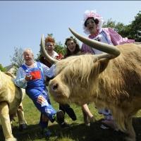 Wyvern Theatre's JACK AND THE BEANSTALK Visits Roves Farm Video