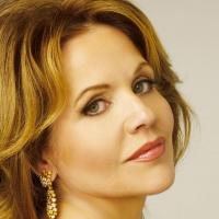 Renee Fleming's CHRISTMAS IN NEW YORK Album Out Today Video