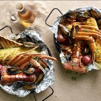 Joe's Crab Shack Fires Up New Beach Bakes For Summer