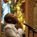 Broadway's Tituss Burgess Performs His Songs from Gospel Album WELCOME at Middle Coll Video