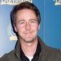 Photo Coverage: Julia Stiles, Edward Norton & More Play Celebrity Charades at…
