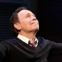 Photo Coverage: Billy Crystal Returns to Broadway in 700 SUNDAYS; Inside Opening Nigh Video