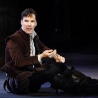 Barbican Theatre's Benedict Cumberbatch-Led HAMLET to Screen via National Theatre Liv Video