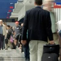 Report: Customer Satisfaction with Airlines, Restaurants and Shipping Improves; Fast  Video