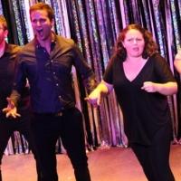 BWW Reviews: HAPPY KARAOKE FUN TIME is a Happy Fun Time