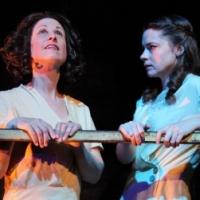 Mary-Arrchie Theatre Extends THE GLASS MENAGERIE Through 8/25 Video