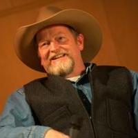 Craig Johnson, Who Inspired 'Longmire,' Autographs Novels at Buffalo Bill Center Toda Video