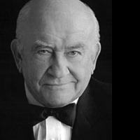 Ed Asner Appears on THEATRE CHAT AND THIS 'N THAT Today Video