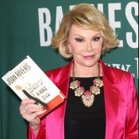 Photo Coverage: Joan Rivers Signs Copies of 'Diary of a Mad Diva' Video