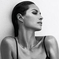 New Christy Turlington Burns Calvin Klein Underwear Ad Revealed