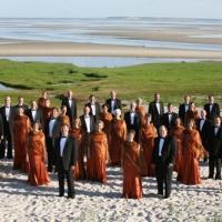 Gloriæ Dei Cantores Performs at Church of the Transfiguration in Orleans Today Video
