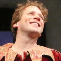 BWW Reviews: Alley Theatre's World Premiere of FOOL Offers More Laughs Than Substance Video