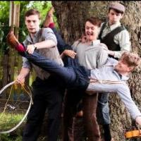 The Handlebards Tour the UK with MACBETH and THE COMEDY OF ERRORS on Bikes, Beg. Toda Video