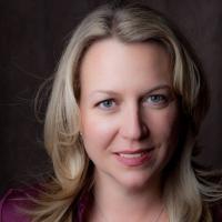 Best-Selling Author Cheryl Strayed to Appear at Vermont College of Fine Arts, 8/15 Video