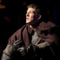 BWW Reviews:  Folger Theatre's HENRY V is Timely and Compelling