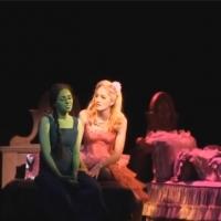 STAGE TUBE: WICKED Mexico - 'Popular' Video