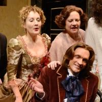 BWW Reviews: L'HOTEL Bends Time, Minds at the Pittsburgh Public Theater