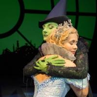 WICKED Plays 3,000th Performance at Apollo Victoria Theatre Today Video
