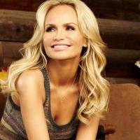 Kristin Chenoweth Says Dates Being Hammered Out for ON THE TWENTIETH CENTURY Video