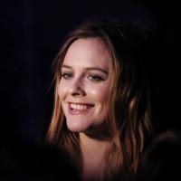 Alicia Silverstone Set to Lead Melissa Ross's OF GOOD STOCK at MTC; Previews Begin Th Video