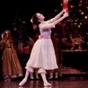 Houston Ballet's THE NUTCRACKER Kicks Off Holiday Season; Runs Today thru 12/30 Video
