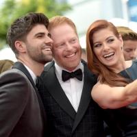 Photo Flash: On the 2014 Emmys Red Carpet - Part 1! Video