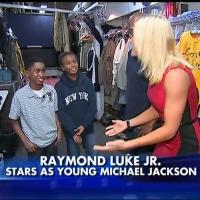 STAGE TUBE: Go Behind the Scenes at MOTOWN THE MUSICAL - Brandon Victor Dixon and…