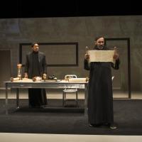 Photo Flash: First Look at Denis O'Hare and Lisa Peterson's THE GOOD BOOK at Court Th Video